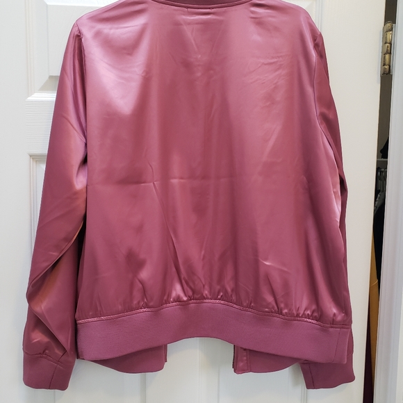 NWOT TORRID BOMBER JACKET - Picture 4 of 4